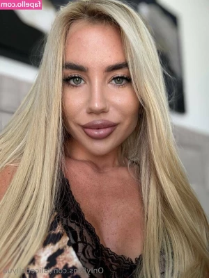 alicedollyua - With me you will spend only quality time!😛