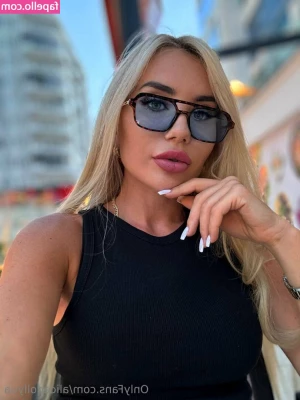alicedollyua - Cum spraying out screen shots because REASONS