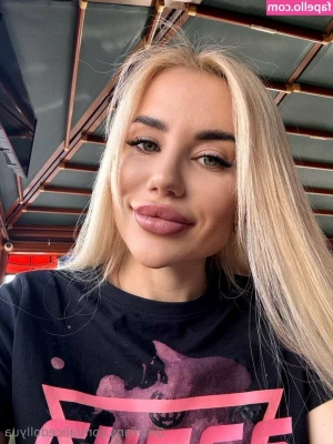 alicedollyua - Tomorrow morning I will be posting the 🔥hottest bj/ facial video