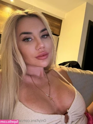 alicedollyua - Just for you naughty fuckers  1 min of last nights hardcore creamy