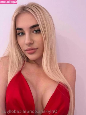 alicedollyua - can I be your angel baby? 😇