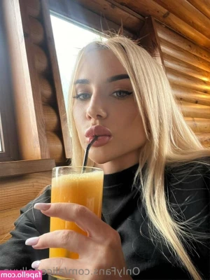 alicedollyua - Who wants to see what happened next