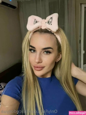 alicedollyua - let's have some fun baby.. I'll meeet you in the DMs 😈