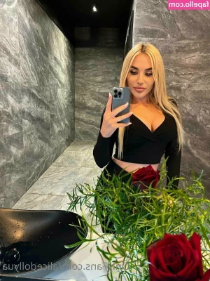 alicedollyua - When  nakedfitbiz puts me in my place