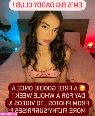 emilywillisxxx - remember to join my live show tomorrow!