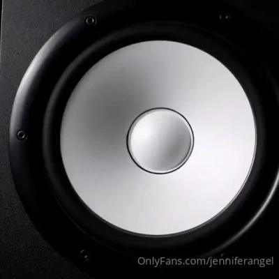 jenniferangel - Sexy LiL bunny gets fuckked  wish it was your dïcck in my mouth   Do