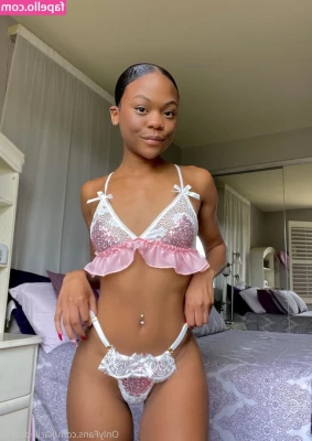 karliebaby_k [ karliebaby-k ] - Fresh out the shower  Did you miss me
