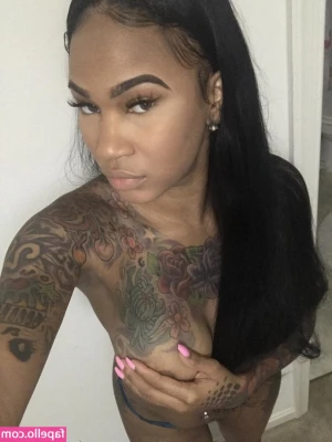 PrettyRedz - Uncensored aftermath plus an extra little goodie