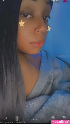bossykyraa - Please support  I give you guys a hot free page content daily tons of