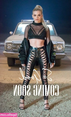 Louisa Johnson [ louisa-johnson ] - Have you been thinking about me? 😡 say yes