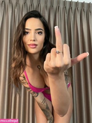 sashaswan - I want your cock in my big ass NOW🍆💦💦💦🍑🎀😈 DM