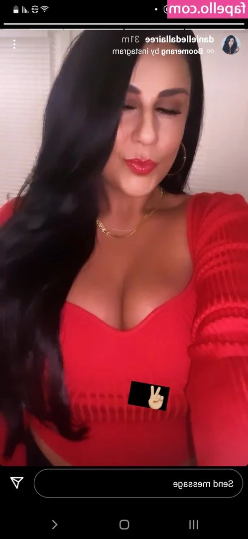 Danielle Dallaire [ danielle-dallaire ] - VIDEO Could you cope  Being locked for Goddess