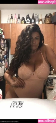 Danielle Dallaire [ danielle-dallaire ] - Fuck Me Friday 😈