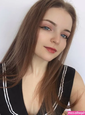magicalevelynn - Hello, dears. I feel like doing absolutely nothing today. 😌💤