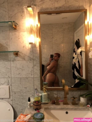 Sapphireee - I want to take off these panties and insert a dildo deep into my