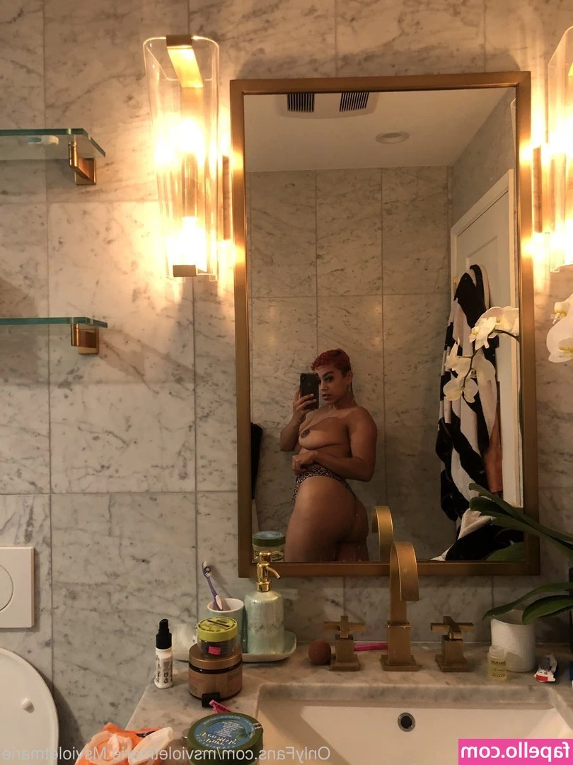 Sapphireee - Sweet like candy      brutifultv you really should go   his other