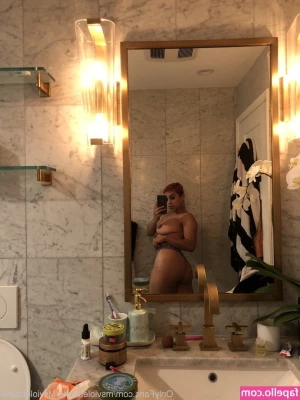 Sapphireee - Sweet like candy      brutifultv you really should go   his other