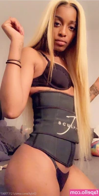 Its_alani [ its-alani ] - I really want to show you my brightest orgasm🍓💦