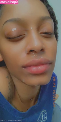 Its_alani [ its-alani ] - Video to follow for  3 or join onlyfans com jeanmichaels for access