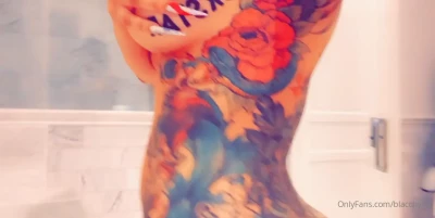 BlacChyna - Who loves a good French tip cum play video? Should I do more like