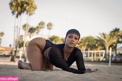 Mizz Twerksum [ mizz-twerksum ] - WHAT A CRAZY NIGHT TO REMEMBER ..SHE HAS THE BEST PUSSY IN THE GAME