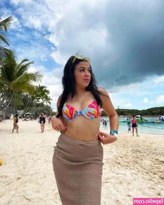 iamsofiabella - I really really like cum lube