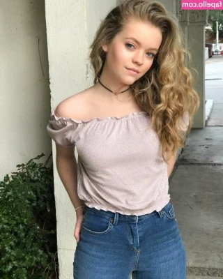 Jade Pettyjohn [ jade-pettyjohn ] - Here I leave the entire session  I m even affectionate Aquí sesion