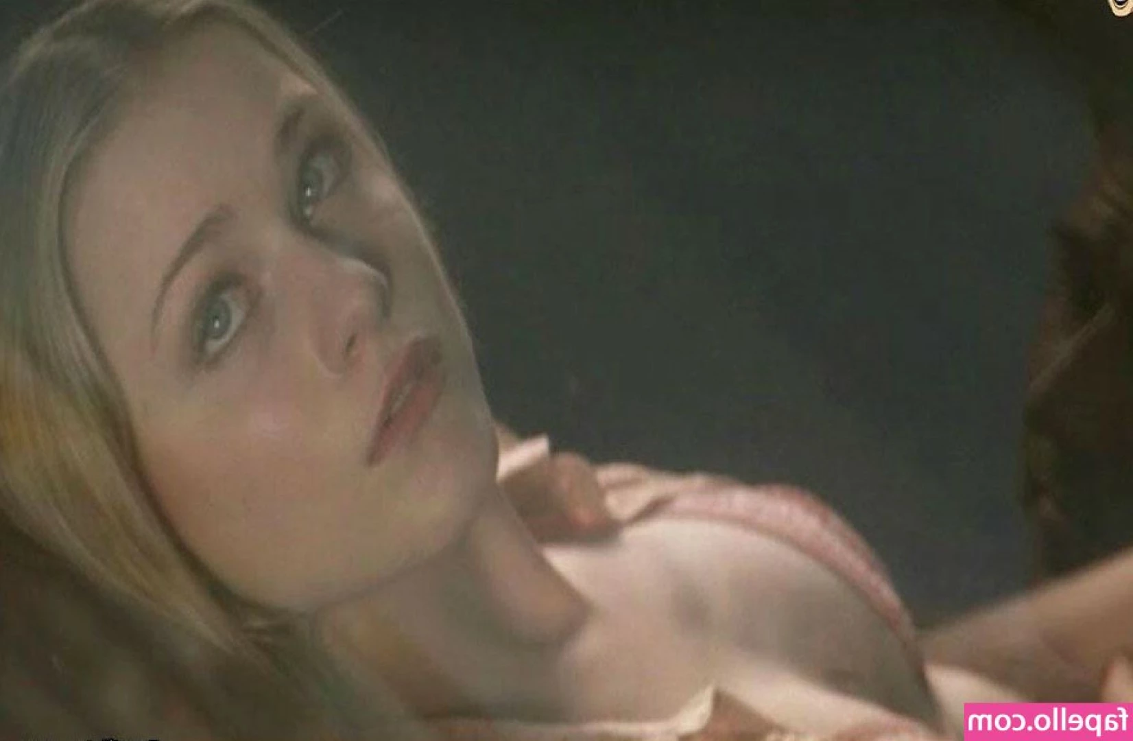 Evan Rachel Wood [ evan-rachel-wood ] - mmm naughty tongue