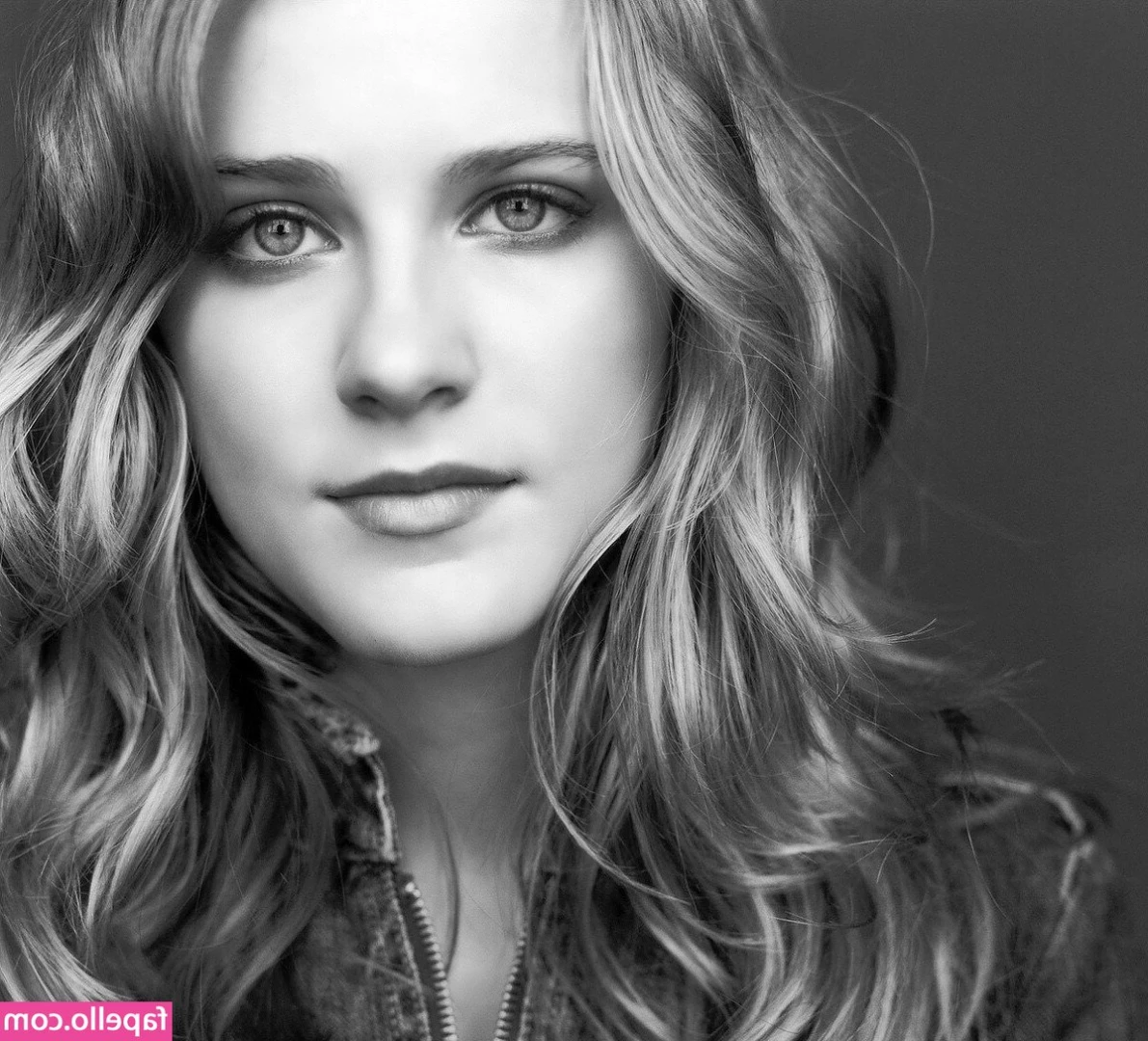 Evan Rachel Wood [ evan-rachel-wood ] - Happy Love month babe! 💕
