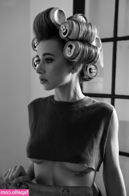Olesya Rulin [ olesya-rulin ] - I need your touch