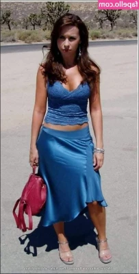 Lacey Chabert [ lacey-chabert ] - hot and steamy