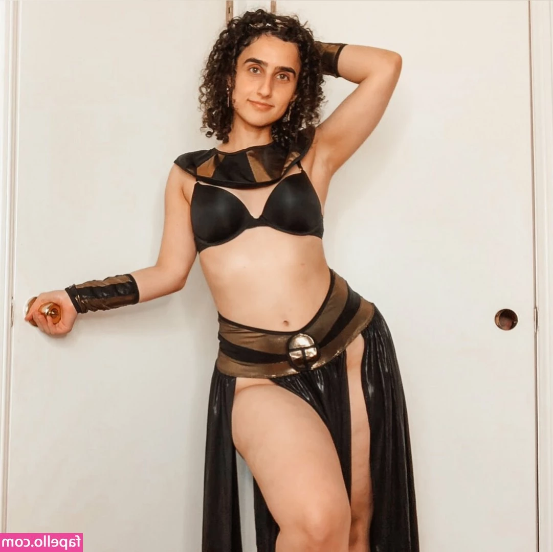Annastayziaa - MAKE ME UR CUM SLUT 🥵 bend me over and pound your cock in my tight