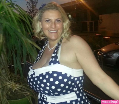 Laura Leonardi [ laura-leonardi ] - Wet and ready