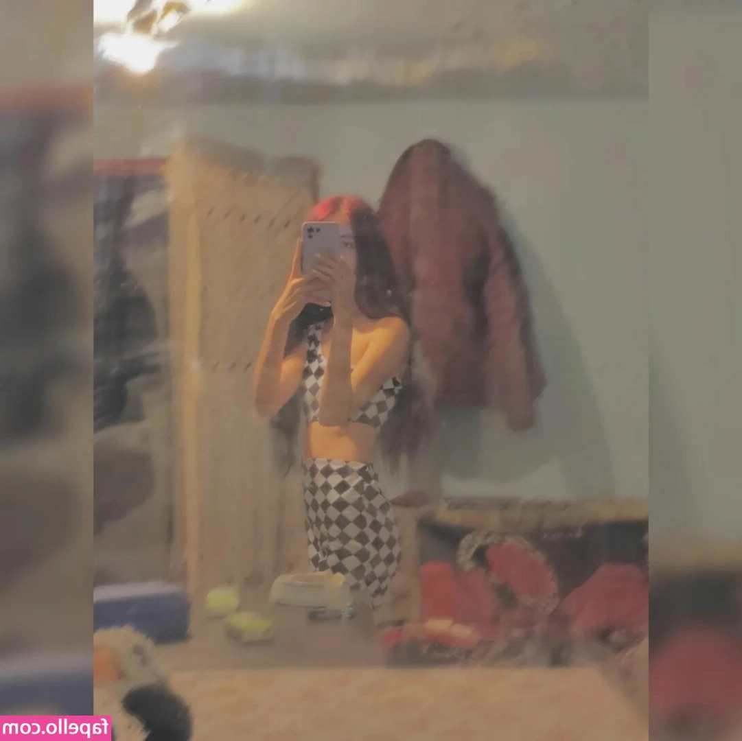 alymaria18 - Happy Friday