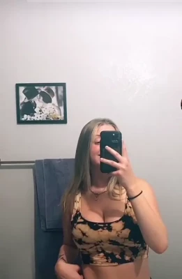  [ uterusdestroyer ] - Have you seen this bunny plug video? 😉🩷
