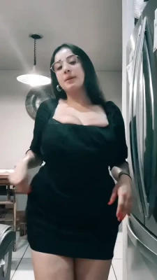 baelib - Happy Molly Monday gentlemen