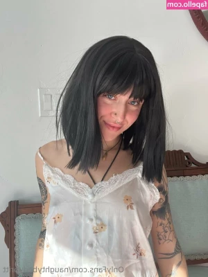 naughtybodybritt - A casa il pomeriggio cil mio amico cazzone