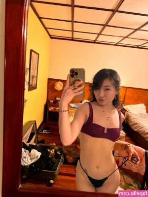 Jeannie Elise Mai [ jeannie-elise-mai ] - Touring        Home-base  Norfolk  VA  Raleigh  NC July 22-23rd