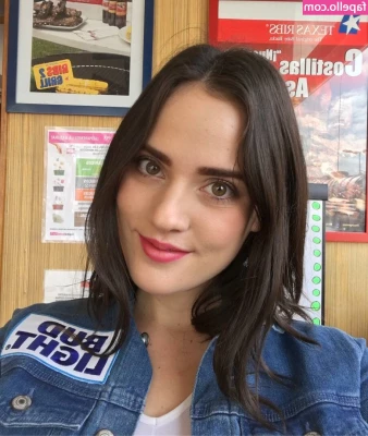Ophelie Rullier [ ophelie-rullier ] - DM me for ideas for my next video xx