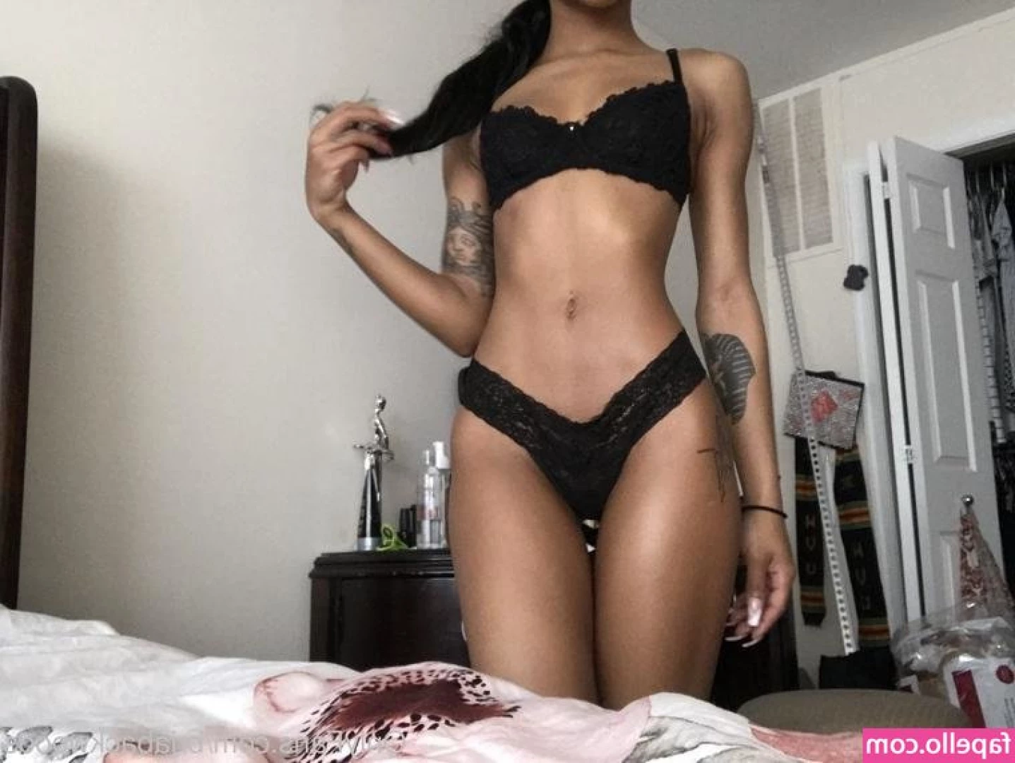 Bria Backwoods [ bria-backwoods ] - Cocks and pits