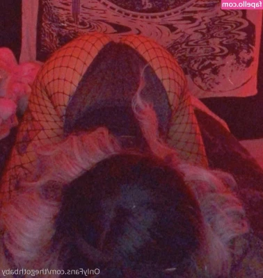 GothBaby - Slide into my DMs, but don't be surprised if I make you beg for more