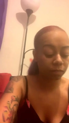 Unicornriah - you can have a live read story or book a appointment with me in my