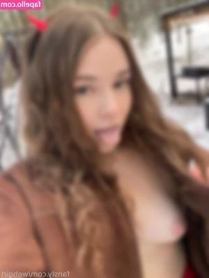 WebGirl - wet for you 💦