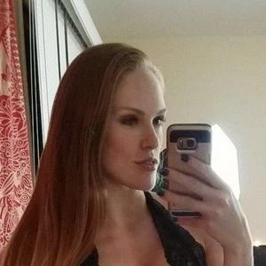 Elina_e