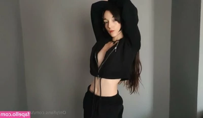 succubusdust - I let the "PEEPING PERV" 👀 fuck me good after watching me play