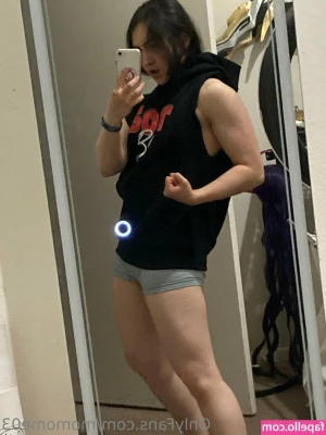 momome03 - Good morning! I’m working hard! Also I’ve lowered down my