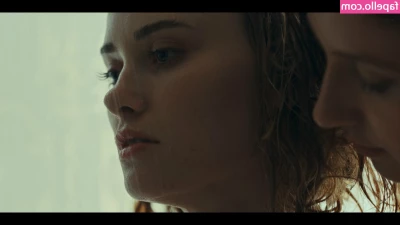 Virginia Gardner [ virginia-gardner ] - I love sparkles   so added a new sparkly industrial bar  do you love