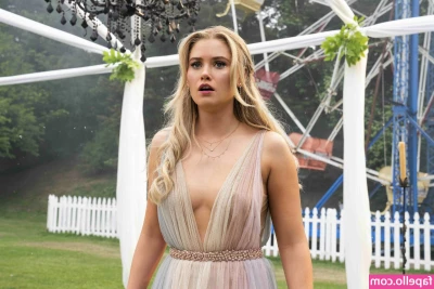 Virginia Gardner [ virginia-gardner ] - i want some action