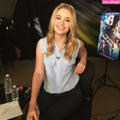 Virginia Gardner [ virginia-gardner ] - Embrace your individuality, be you, be awesome! 😻
