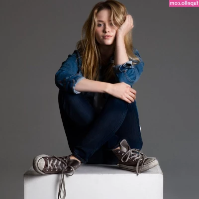 Virginia Gardner [ virginia-gardner ] - Back view